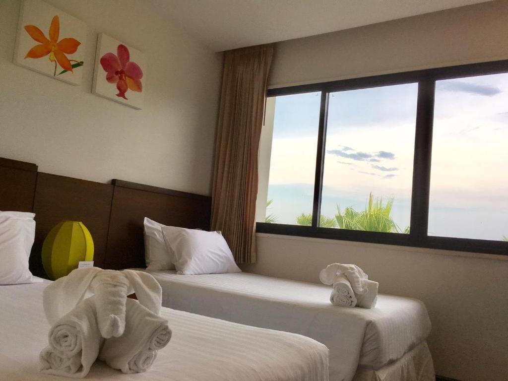 Suwan Golf & Country Club Hotel Накхон Патом Екстериор снимка