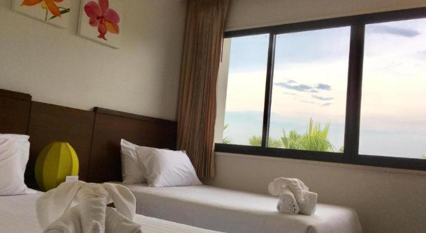 Suwan Golf & Country Club Hotel Накхон Патом Екстериор снимка