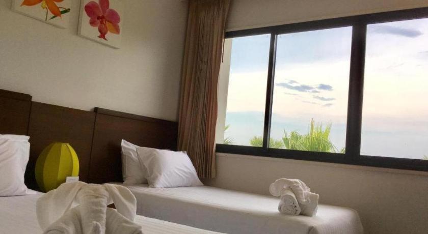 Suwan Golf & Country Club Hotel Накхон Патом Екстериор снимка