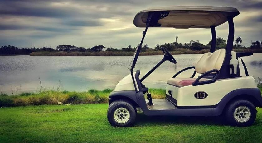Suwan Golf & Country Club Hotel Накхон Патом Екстериор снимка