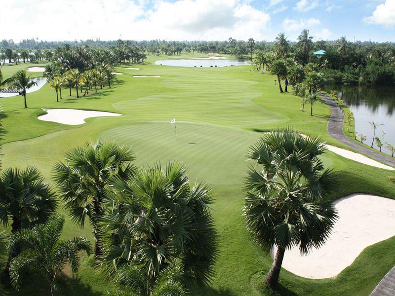 Suwan Golf & Country Club Hotel Накхон Патом Екстериор снимка